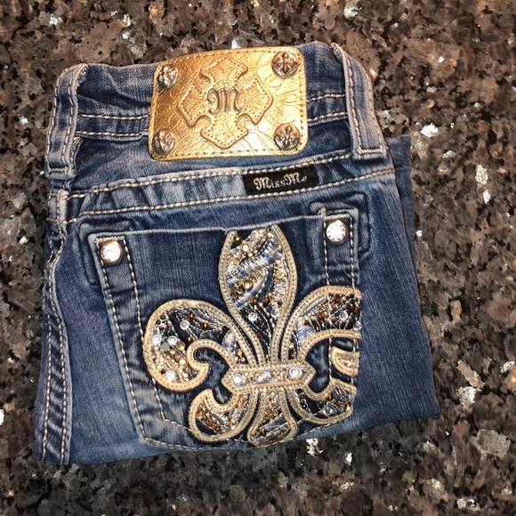 Rare Miss Me Mid-Rise Boot Jean Shorts Gold Highlights - Picture 1 of 9